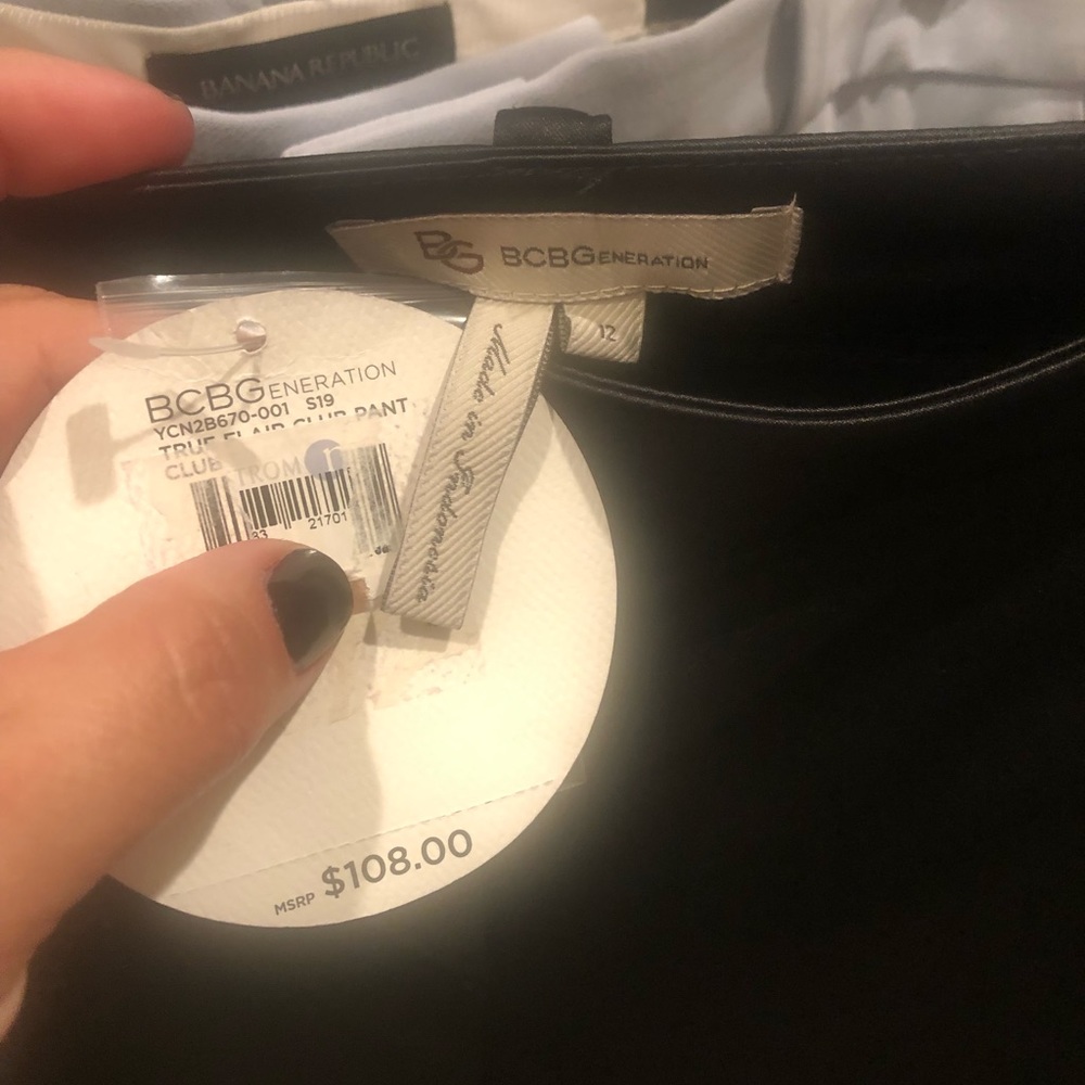 BCBG NWT black satin trouser - Picture 3 of 4